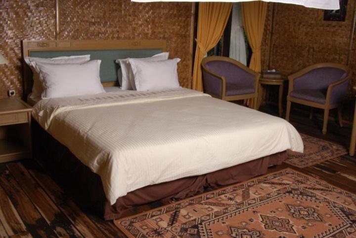 Bukit Alamanda Resort Garut Oda fotoğraf
